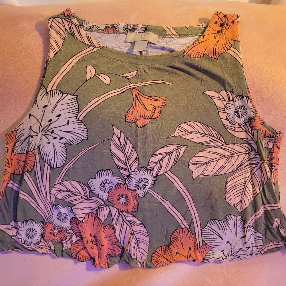 LOFT Green Crop Tank Top with Floral Design